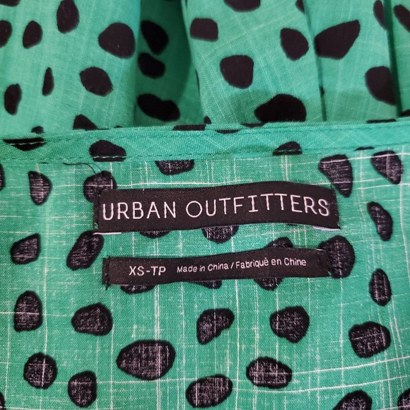 Urban Outfitters • Green Polka Dot Wrap Dress - Picture 8 of 10